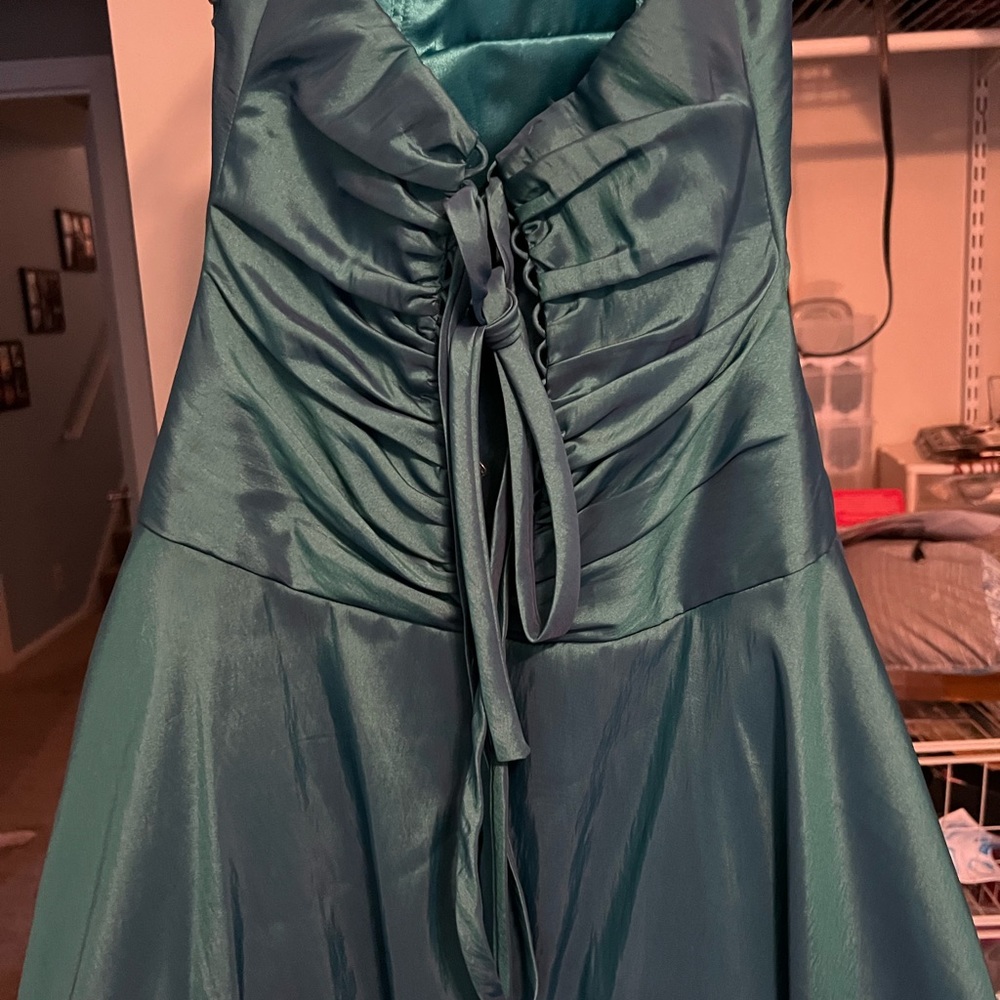 Prom/ Pageant Gown - Picture 2 of 6